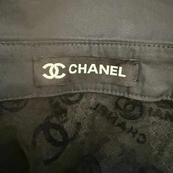 AUTHENTIC CHANEL LOGO BLOUSE SIZE M - Picture 9 of 12